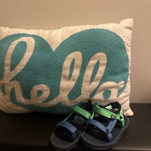 Cute OshKosh toddler boy sandals.  Never worn